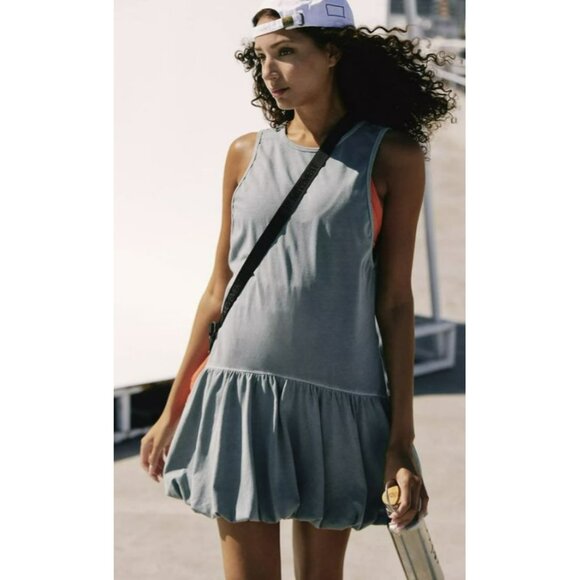 Free People Hot Shot Bubble 2 Piece Top and Biker Short Set Medium NWT - Picture 1 of 10